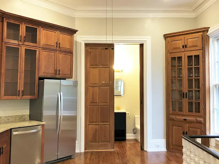 2841 N Front St #6 — Photo 11