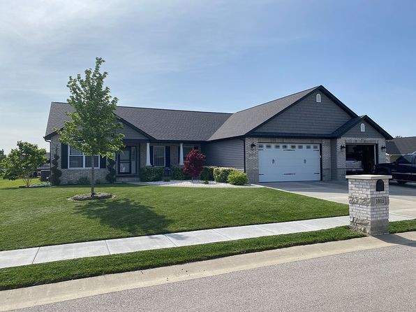 1015 Kankakee Trl