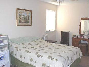 4th image of 3412 Oriole Ln