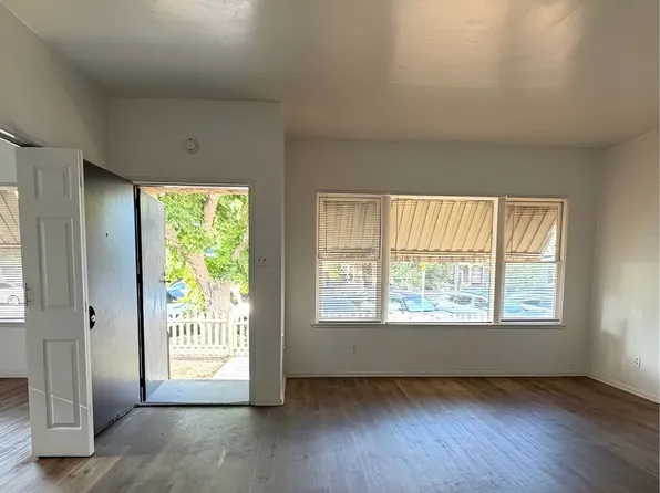 531 W 5th St, Long Beach, CA 90802