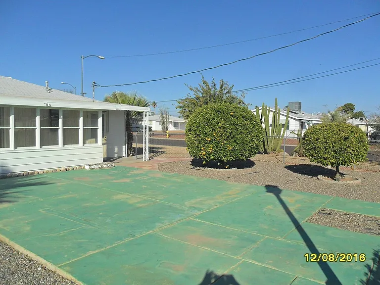 11363 N 113th Ave — Photo 12
