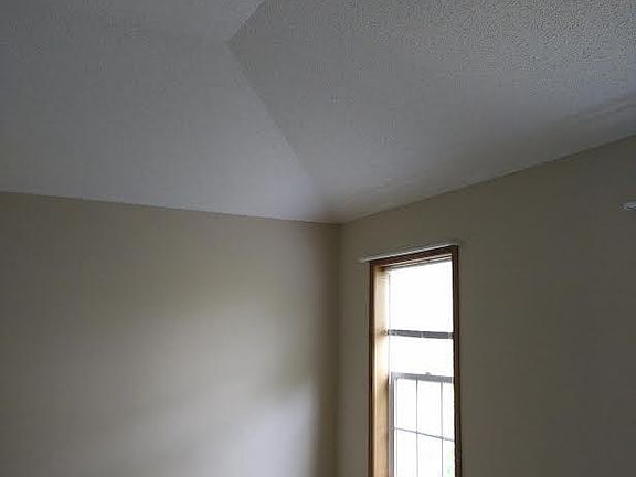 4th image of 15379 Foliage Ave