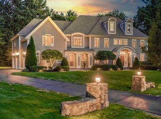 2 Thistle Hill Ln, Westborough, MA 01581