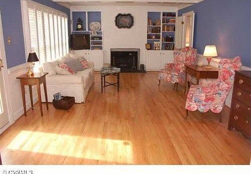 3rd image of 7 Welwyn Pl