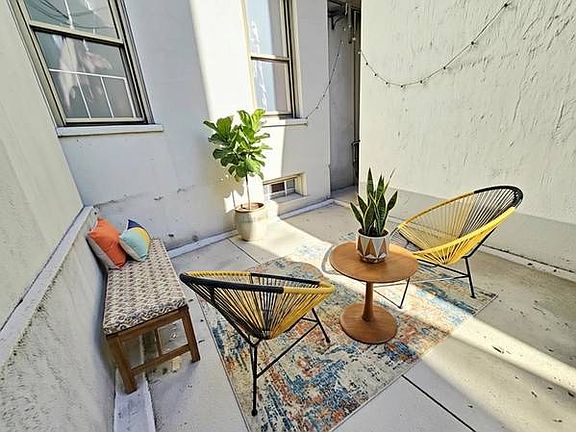 2nd image of 576 39th St APT 13