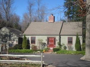 1117 Eastern Ave, Ballston Lake, NY 12019