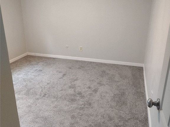 5th image of 1353 Imperial Ct