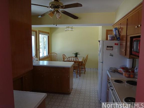 2nd image of 193 Skillman Ave W