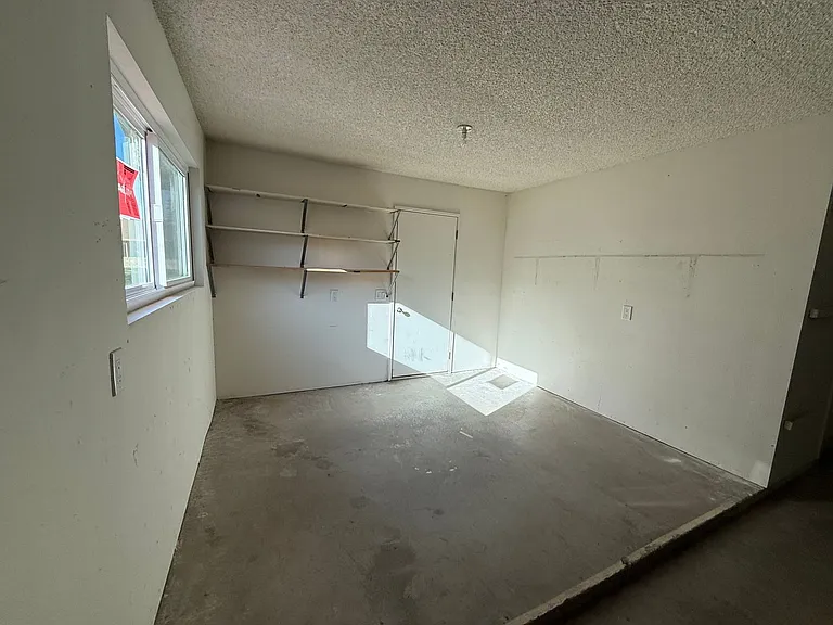 23115 Village 23 — Photo 18