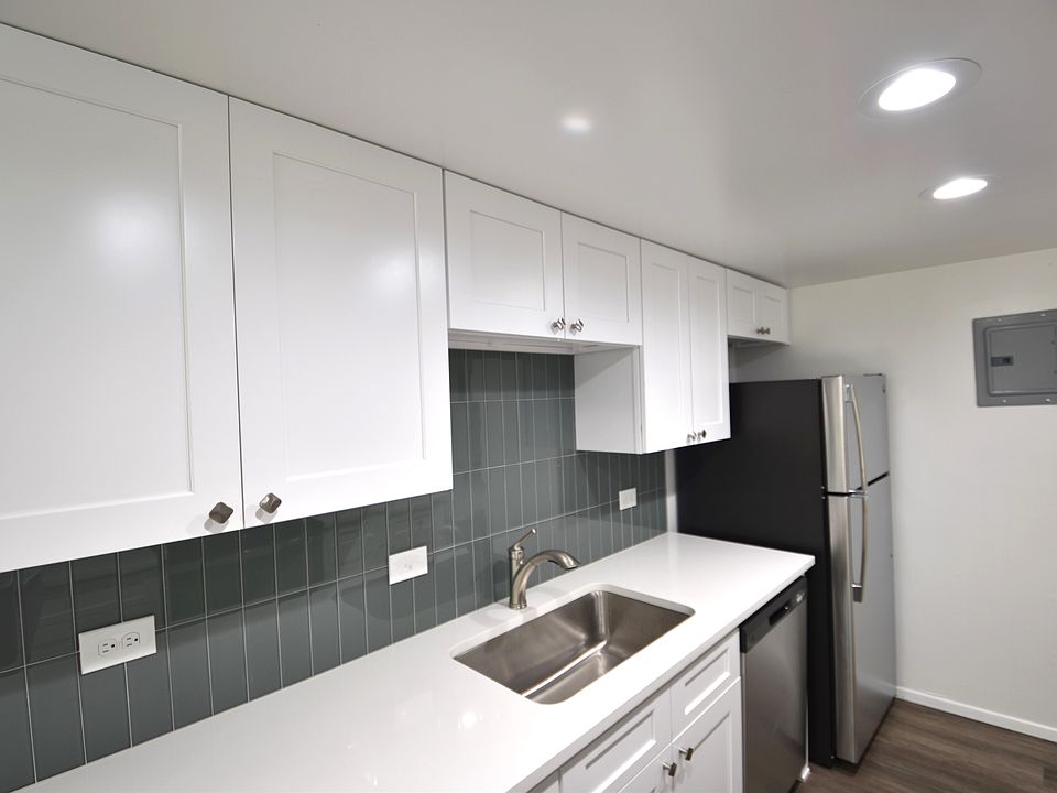 1st image of 4440 Laguna Pl #588b24fc3