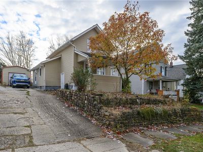 1850 Penthley Ave, Akron, OH, 44312