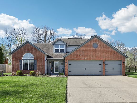 2nd image of 8635 Eagles Nest Dr