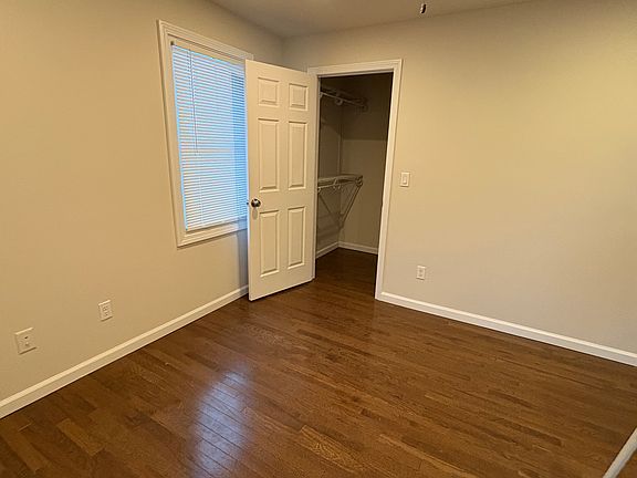5th image of 187 Longview Ave #2