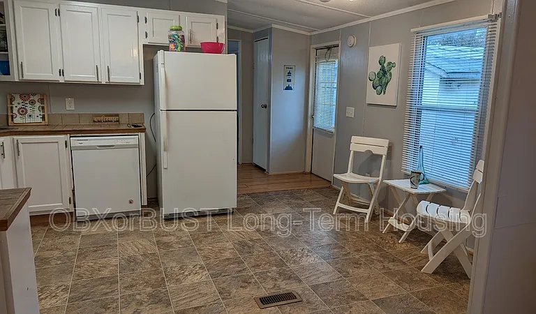 106 Sumac Ln — Photo 7
