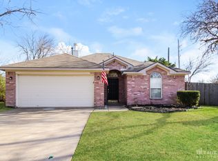 3000 Scenic Glen Dr, Mansfield, TX 76063