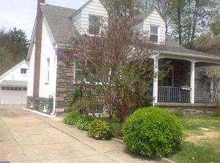 128 E Eagle Rd, Havertown, PA 19083