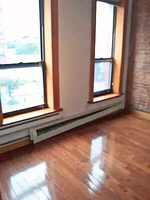 Rented by Compass | media 21