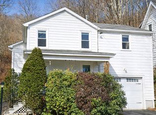 90 Winter St APT 3, Bradford, PA 16701