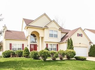 2354 Hickory Point Dr, Ann Arbor, MI 48105