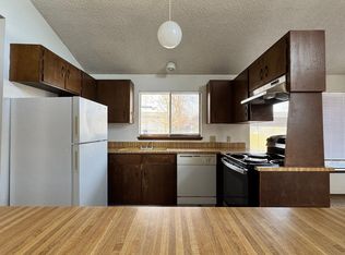 801 S 48th Ave #W801-B, Yakima, WA