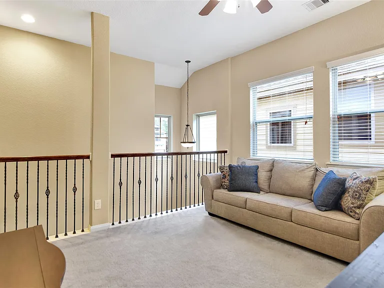 21 Cheswood Manor Dr — Photo 27