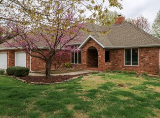 4600 S Turnberry Ave, Springfield, MO 65810