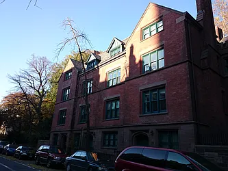 417 West 20th Street in West Chelsea