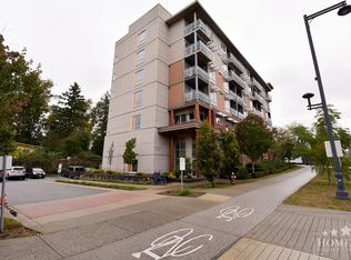 13969 100th Ave #606, Surrey, BC V3T 1J4