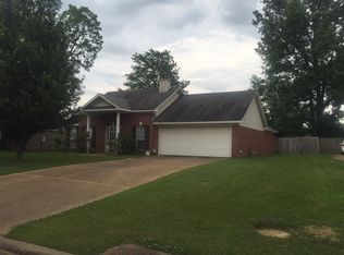 214 Shady Pecan Dr, Florence, MS 39073