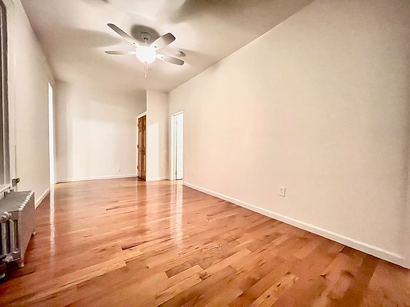 5th image of 299 E 8th St APT 25