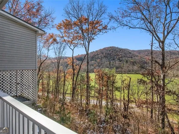 2226 Layson Rd, Hiawassee, GA 30546