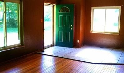 4th image of 4550 Northern Cir