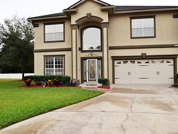 3rd image of 9104 Jennifer Ln