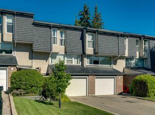 431 S Brae Glen Cres SW, Calgary, AB T2W 1B6