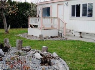 45 Harrison Pl, Burbank, WA 99323