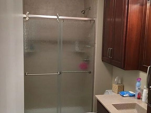 4th image of 3706 Summer Ln