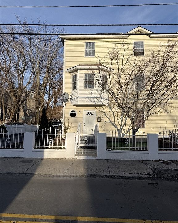 1st image of 545 Hampshire St #545
