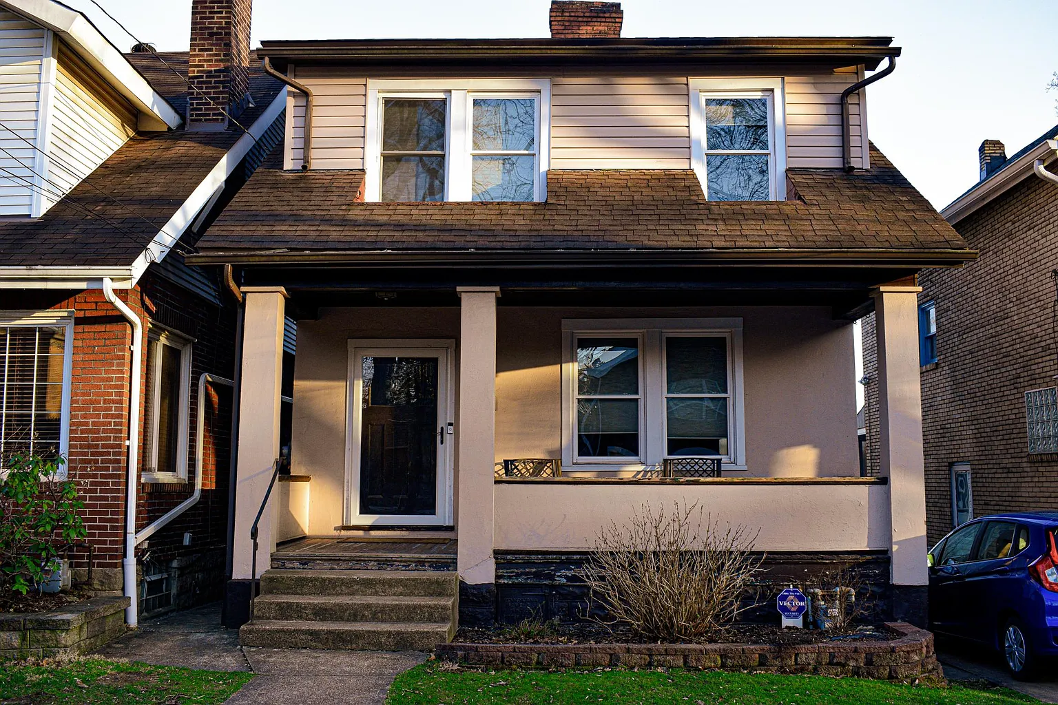 7324 Trevanion Ave photo 1