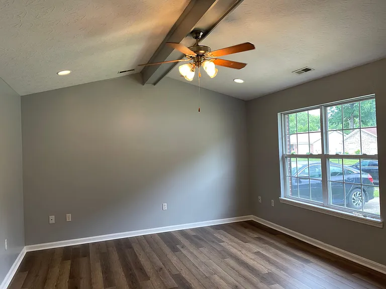 1708 Field Dr — Photo 8