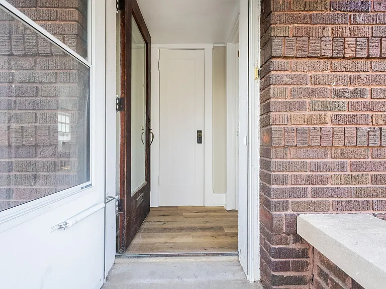 3205 Poppleton Ave — Photo 4
