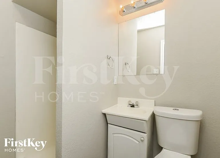 841 Hackamore St — Photo 14