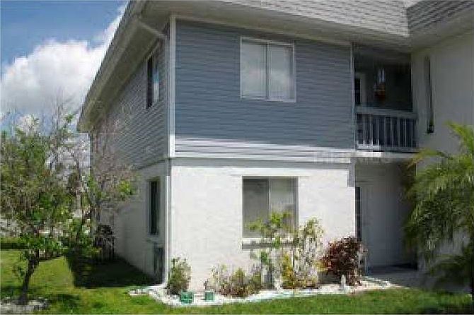 1st image of 22375 Edgewater Dr #D