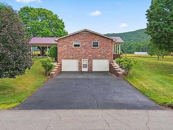 4th image of 120 Maple Ln