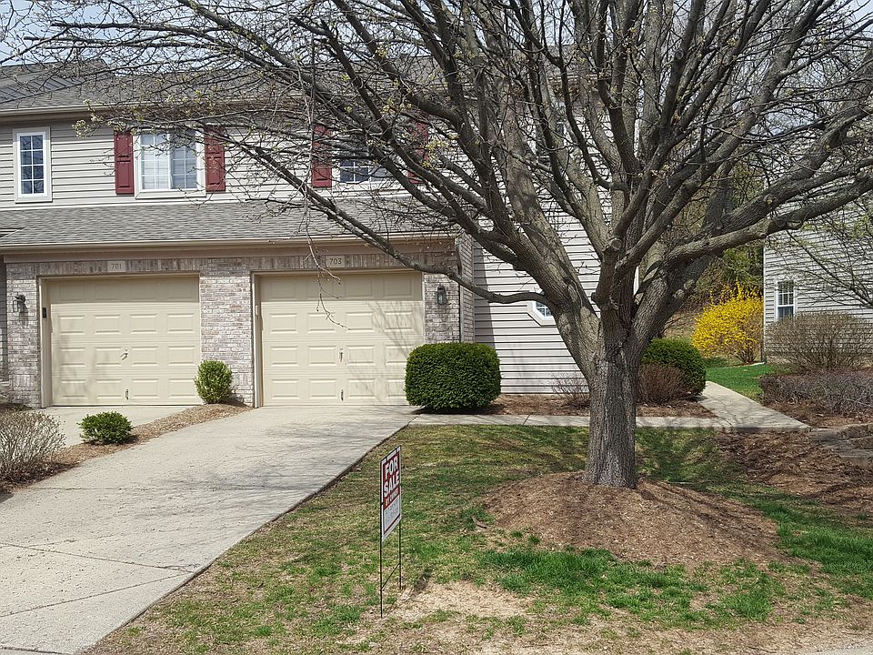 1st image of 703 E Bayberry Ct E