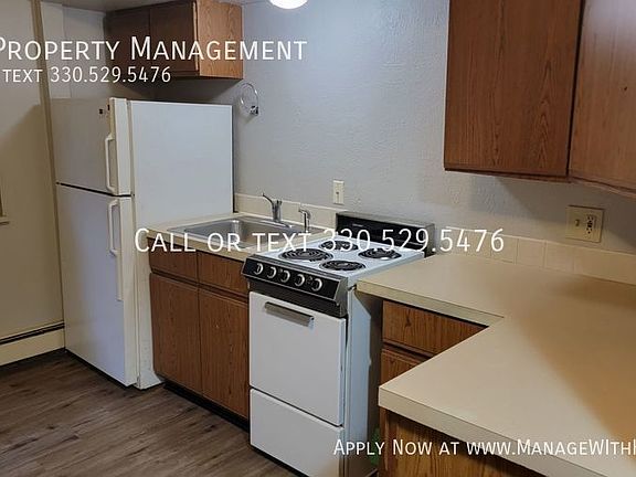 2nd image of 389 Sherman St APT 102