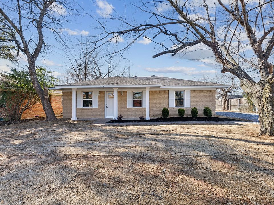 1st image of 513 Cherry Dr