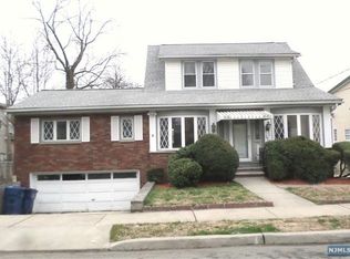 172 Pine St, Hackensack, NJ 07601