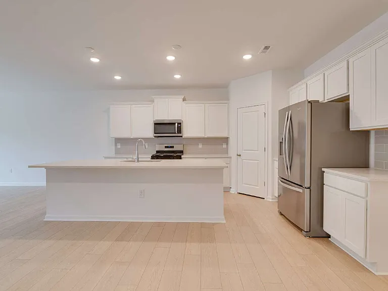 4213 Bryson Dr — Photo 10