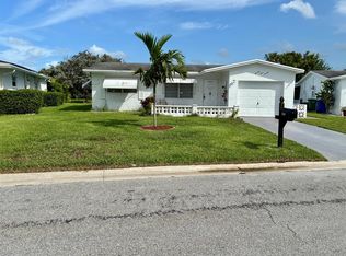 7470 NW 7th Pl, Pompano Beach, FL 33063
