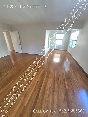 1739 E 1st St #5 Photo 1